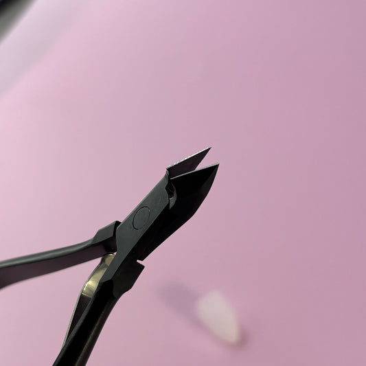 Alicates corta cutículas