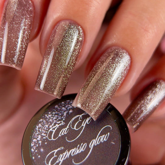 " Cat eye Expresso glow " ESMALTE | GEL POLISH
